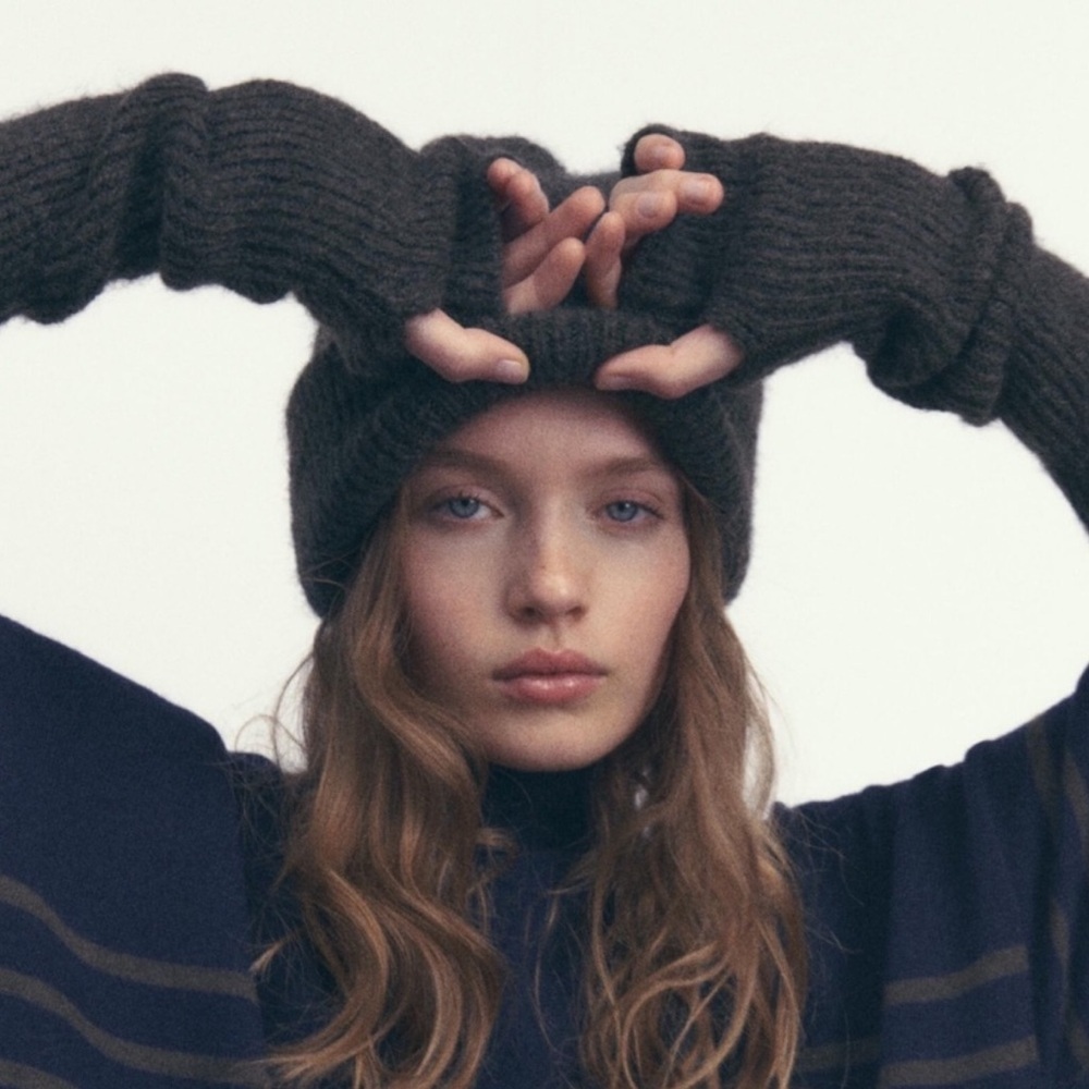 ✨ZARA Cozy Knit Gloves